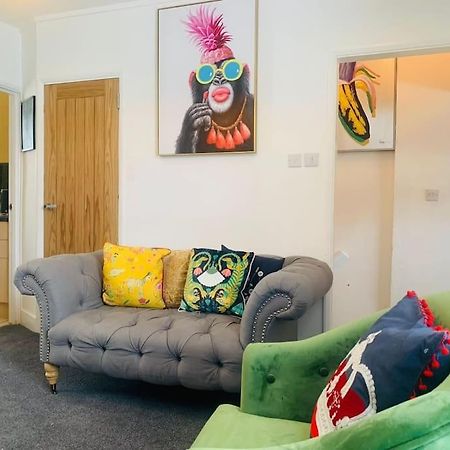 Funky 2 Bedroom Apartment In Town Centre Hastings Eksteriør billede